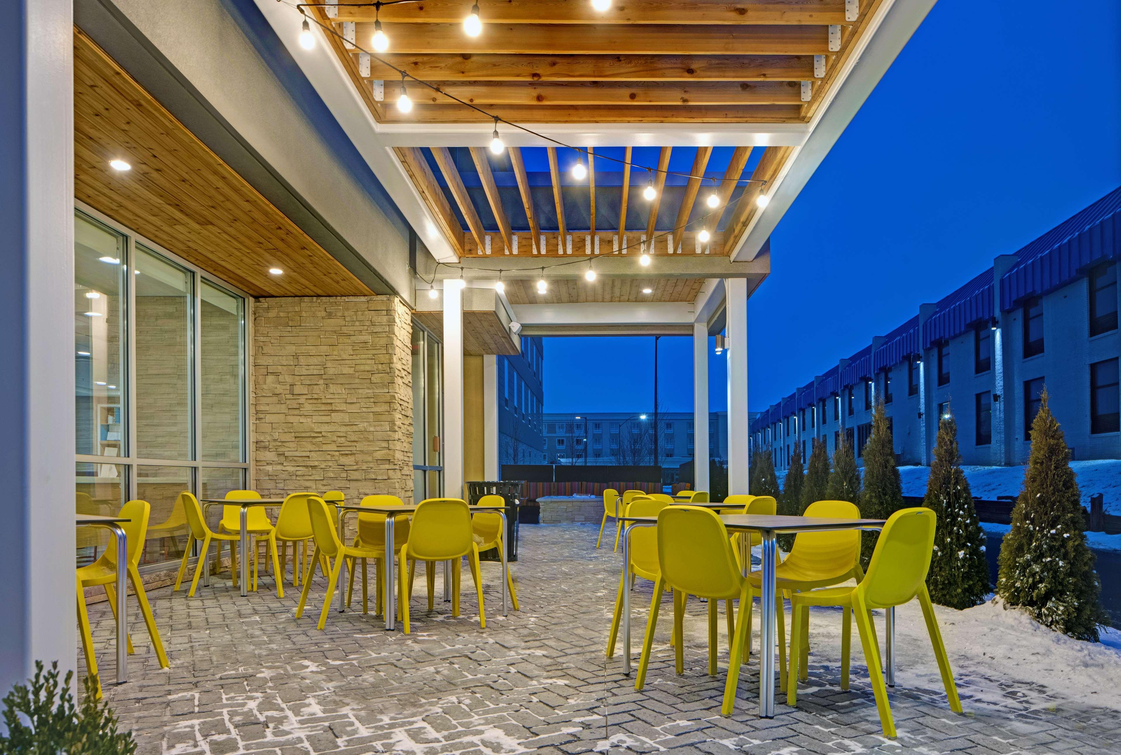 Home2 Suites By Hilton Richmond Exterior foto